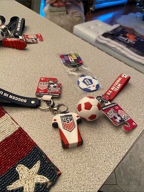USA Soccer Red & White accessories